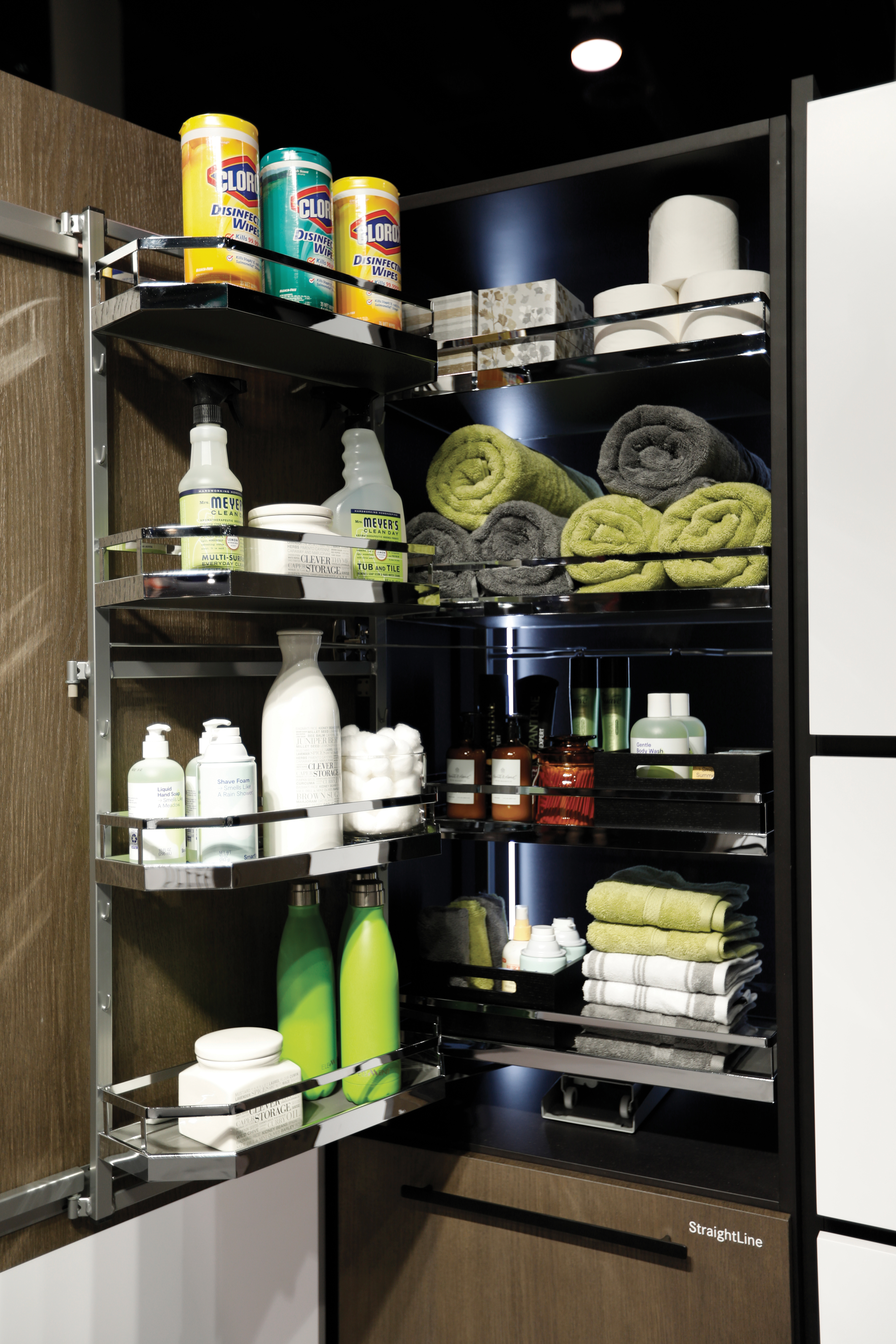 Tandem Pantry